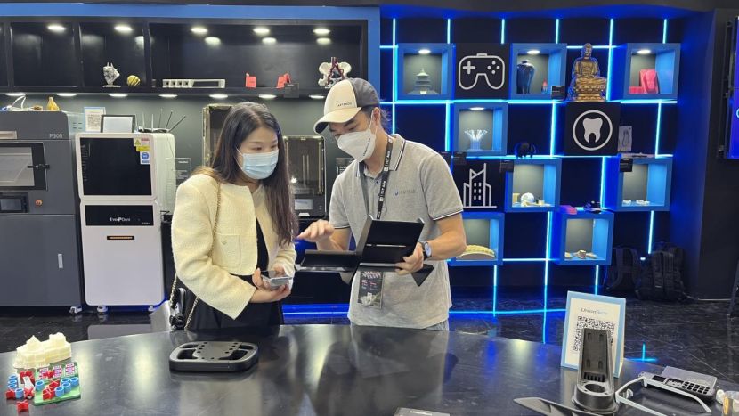 科技，让梦想自由翱翔